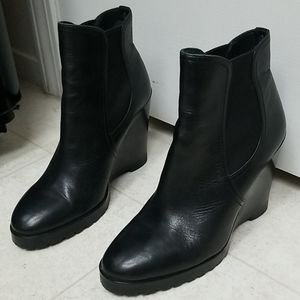 MICHAEL KORS Lug sole wedge ankle booties MK